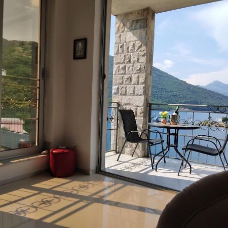 Apartment Galina Tivat Ngoại thất bức ảnh