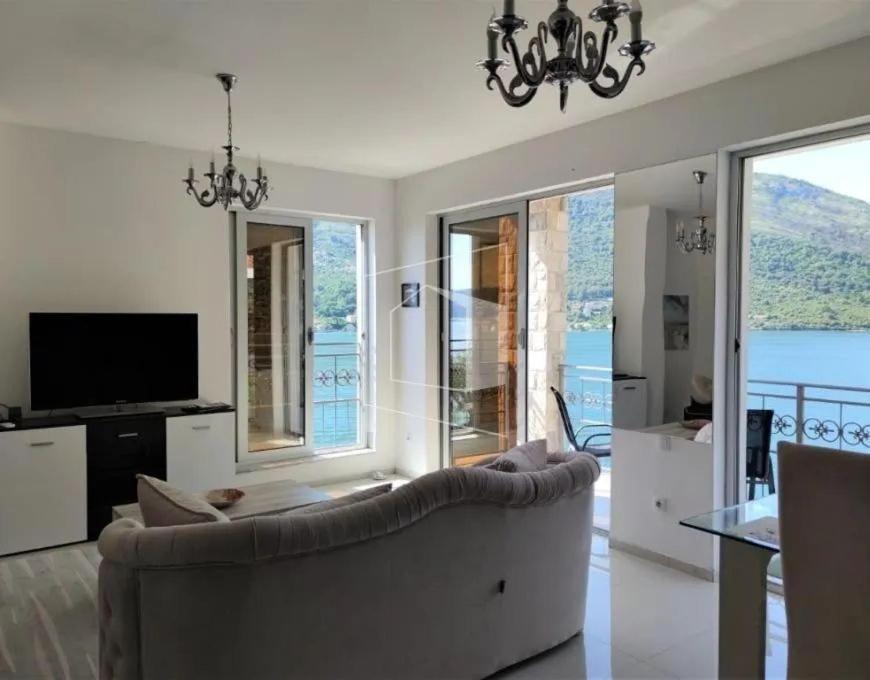 Apartment Galina Tivat Ngoại thất bức ảnh