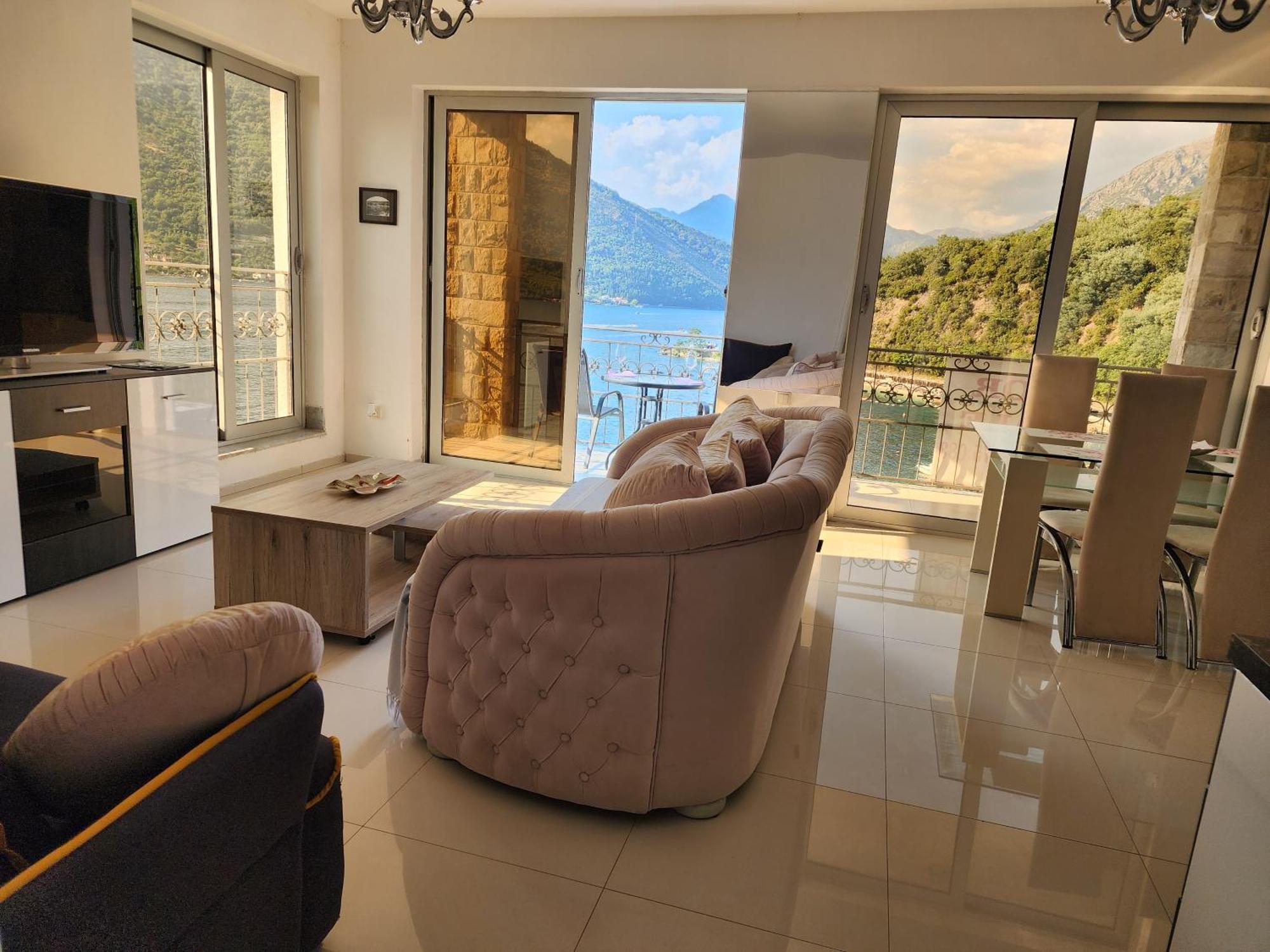 Apartment Galina Tivat Ngoại thất bức ảnh